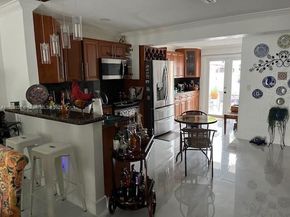 4255 SW 69th Ave, Miami FL 33155
