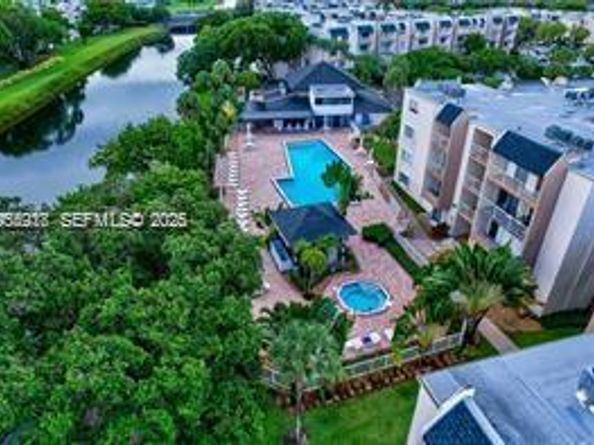 7743 SW 86th St D227, Miami FL 33143