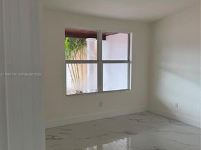 20819 NW 41st Ave Rd, Miami Gardens FL 33055