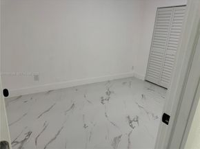 20819 NW 41st Ave Rd, Miami Gardens FL 33055