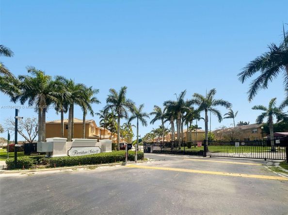 1074 NE 41st Pl, Homestead FL 33033