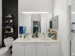 1074 NE 41st Pl, Homestead FL 33033