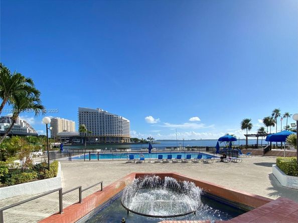 825 Brickell Bay Dr 343, Miami FL 33131
