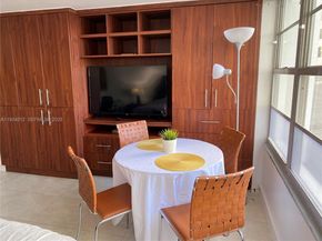 825 Brickell Bay Dr 343, Miami FL 33131