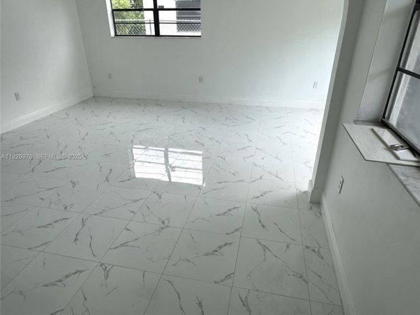 10840 SW 222nd Dr, Miami FL 33170