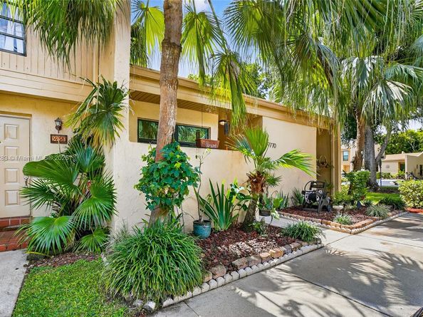 9770 NW 15th St 293, Pembroke Pines FL 33024