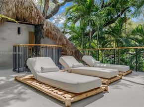 1000 NW 9th Ct, Miami FL 33136