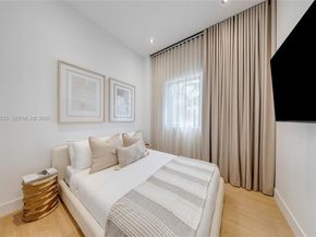 1000 NW 9th Ct, Miami FL 33136