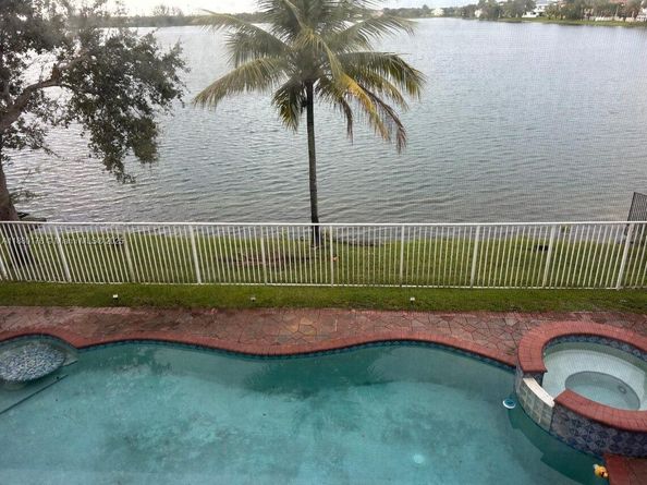16859 SW 16th St, Pembroke Pines FL 33027