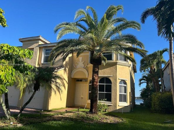 16859 SW 16th St, Pembroke Pines FL 33027