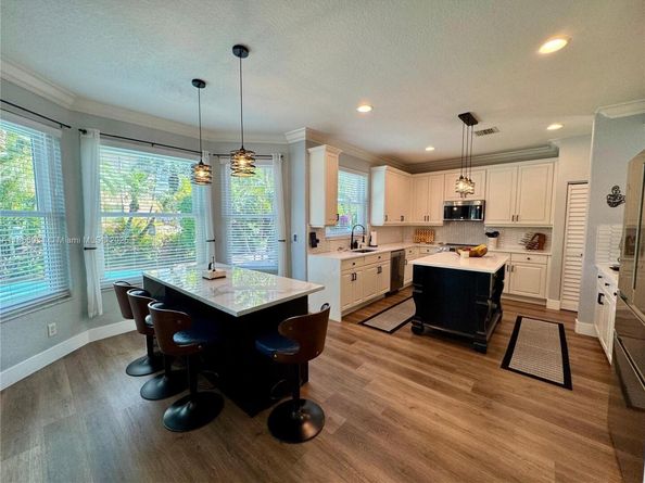 12917 SW 23rd St, Miramar FL 33027