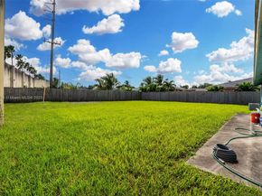 722 NW 170th St, Miami Gardens FL 33169