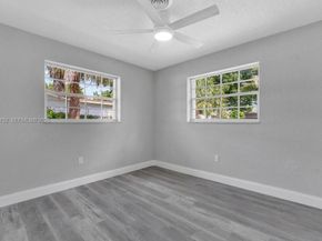 3841 NW 7th Pl, Lauderhill FL 33311