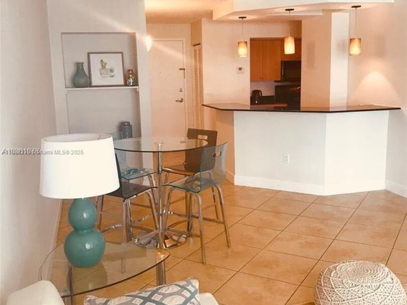 6917 Collins Ave 912, Miami Beach FL 33141