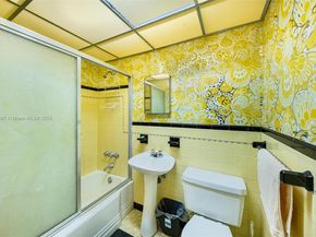 14150 NW 2nd Ave, Miami FL 33168