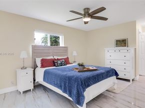 1621 NW 85th Way, Plantation FL 33322