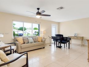 1621 NW 85th Way, Plantation FL 33322