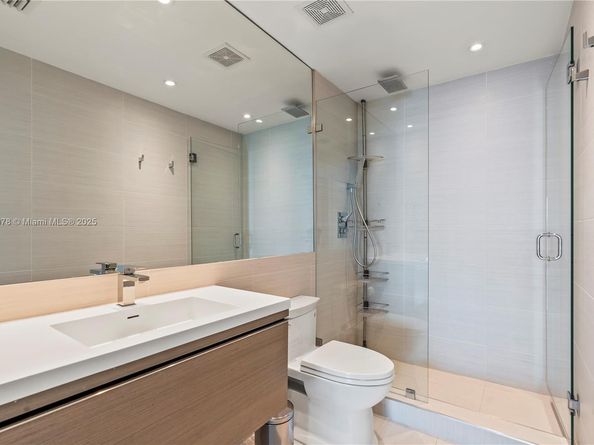 520 West Ave 1105, Miami Beach FL 33139