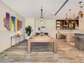 650 NE 32 3302, Miami FL 33137