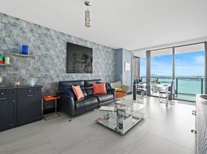 650 NE 32 3302, Miami FL 33137