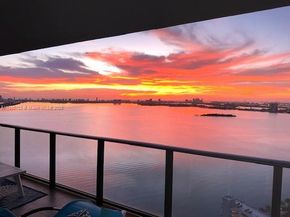 650 NE 32 3302, Miami FL 33137