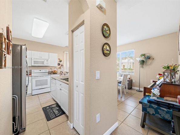 152 SE 29th Ave, Homestead FL 33033