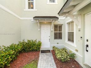 152 SE 29th Ave, Homestead FL 33033