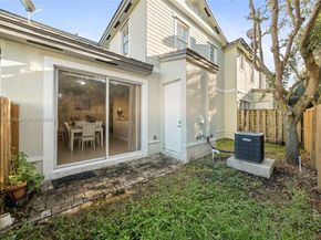 152 SE 29th Ave, Homestead FL 33033