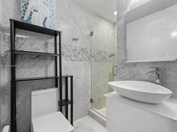 60 SW 13th St 4606, Miami FL 33130