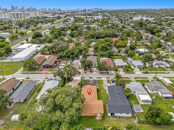 60 SW 13th St 4606, Miami FL 33130