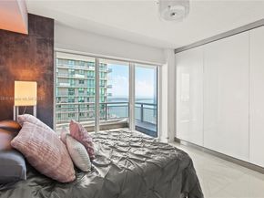 60 SW 13th St 4606, Miami FL 33130