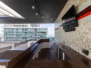 60 SW 13th St 4606, Miami FL 33130
