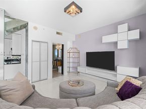 60 SW 13th St 4606, Miami FL 33130