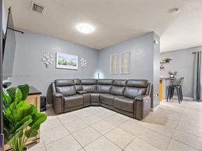 3427 W 89th Ter, Hialeah FL 33018