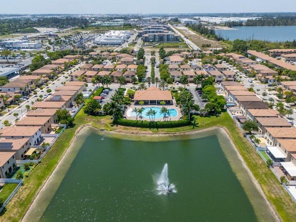 3427 W 89th Ter, Hialeah FL 33018