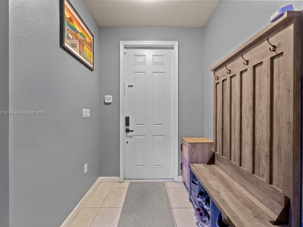 3427 W 89th Ter, Hialeah FL 33018
