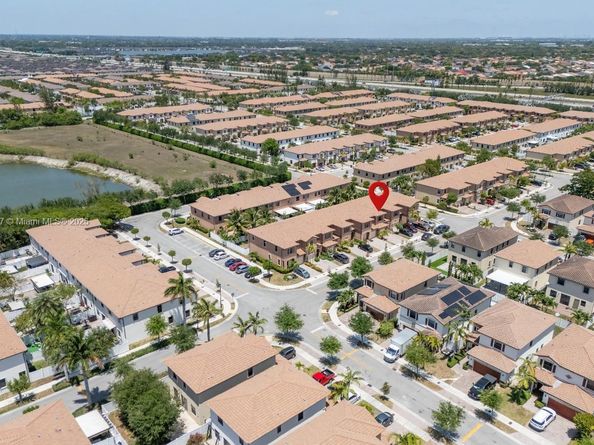 3427 W 89th Ter, Hialeah FL 33018