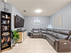 3427 W 89th Ter, Hialeah FL 33018