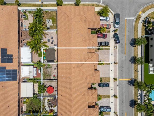 3427 W 89th Ter, Hialeah FL 33018