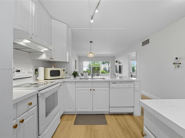 1501 S Ocean Blvd 117, Lauderdale By The Sea FL 33062