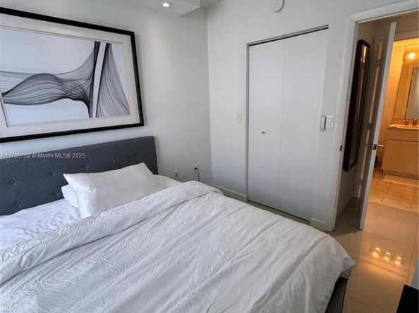 6365 Collins Ave 805, Miami Beach FL 33141