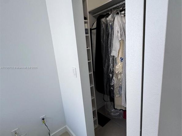 6365 Collins Ave 805, Miami Beach FL 33141