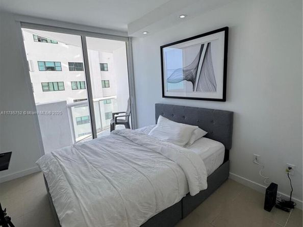 6365 Collins Ave 805, Miami Beach FL 33141