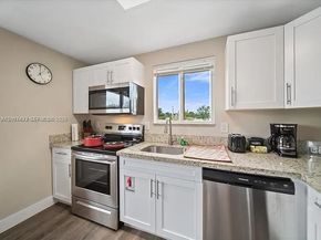 2320 Garfield St, Hollywood FL 33020