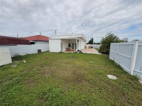 12202 SW 216th St, Miami FL 33170