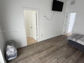 12202 SW 216th St, Miami FL 33170