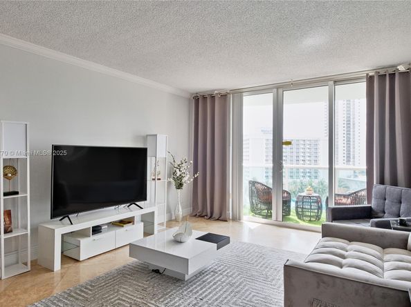 19370 Collins Ave 919, Sunny Isles Beach FL 33160