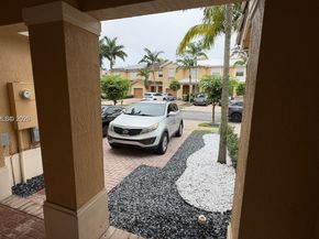 949 NE 42nd Ave, Homestead FL 33033