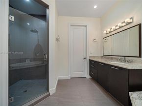 7561 SW 56th Ct, Miami FL 33143