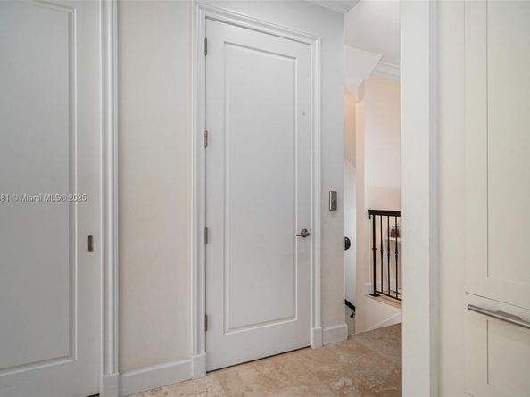 7561 SW 56th Ct, Miami FL 33143